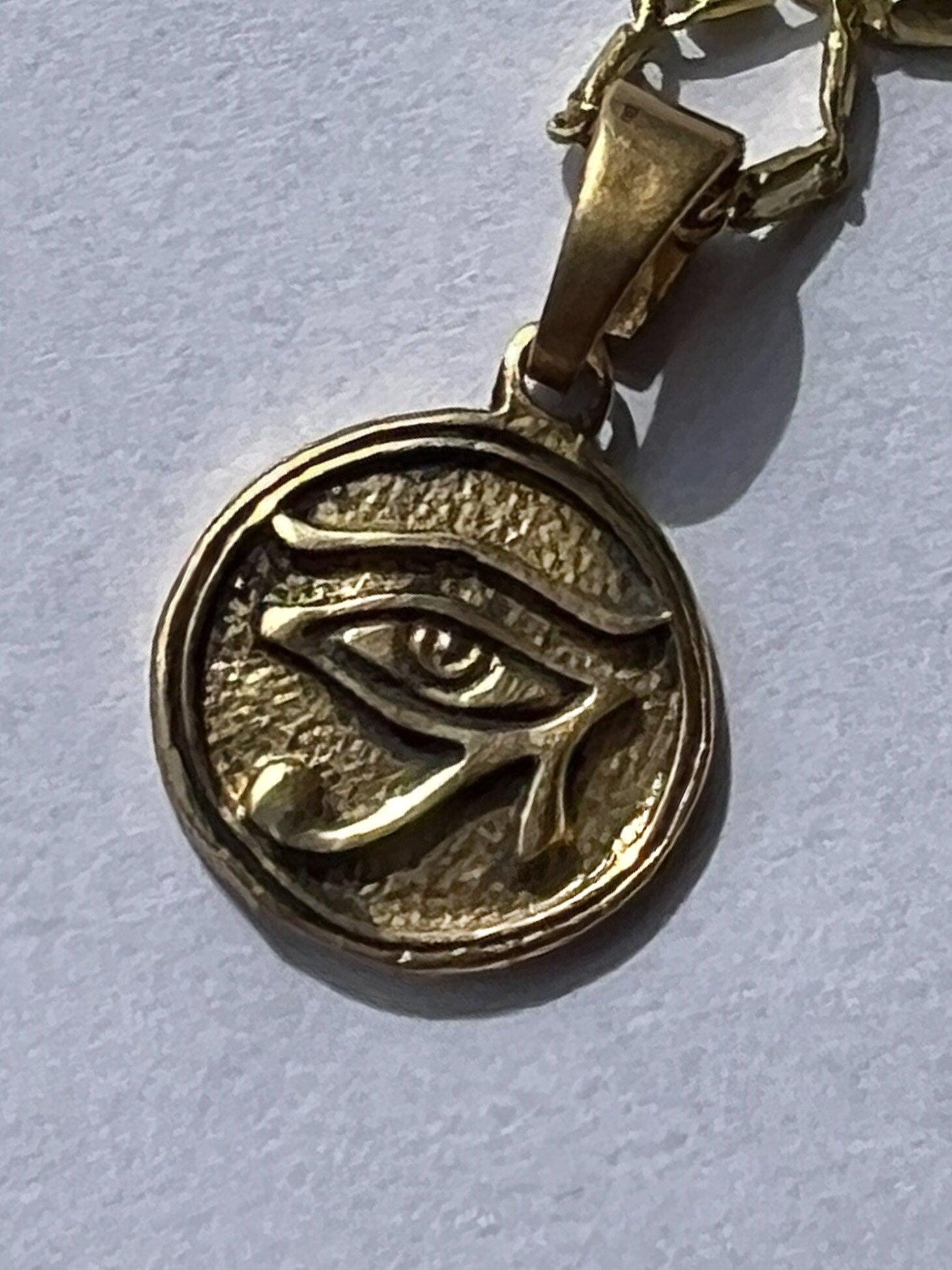 Amulett mit Horusauge