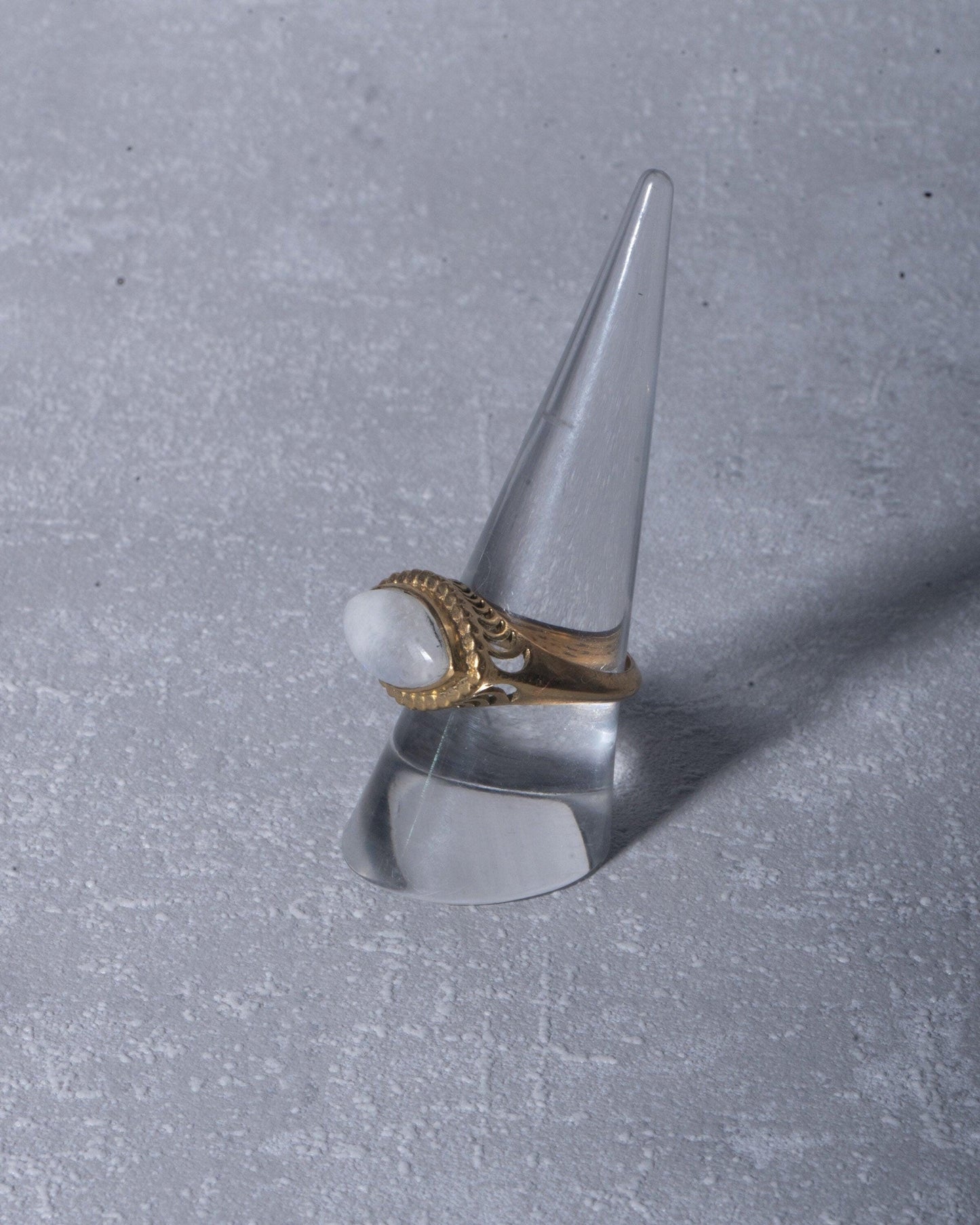 Statement Ring mit Mondstein | Großer Messingring mit augenförmigem Edelstein | Handgemachter Boho-Ring | RSL8(mon)