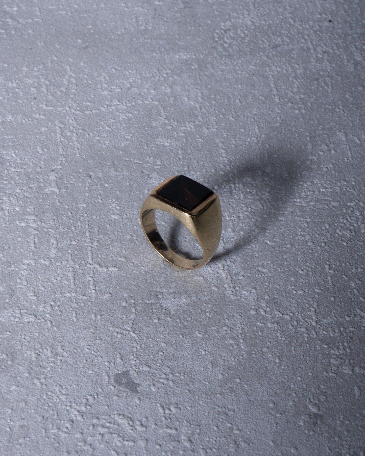 Ring mit quadratischem Onyx als Schmuckstein - Unisex - RSL6