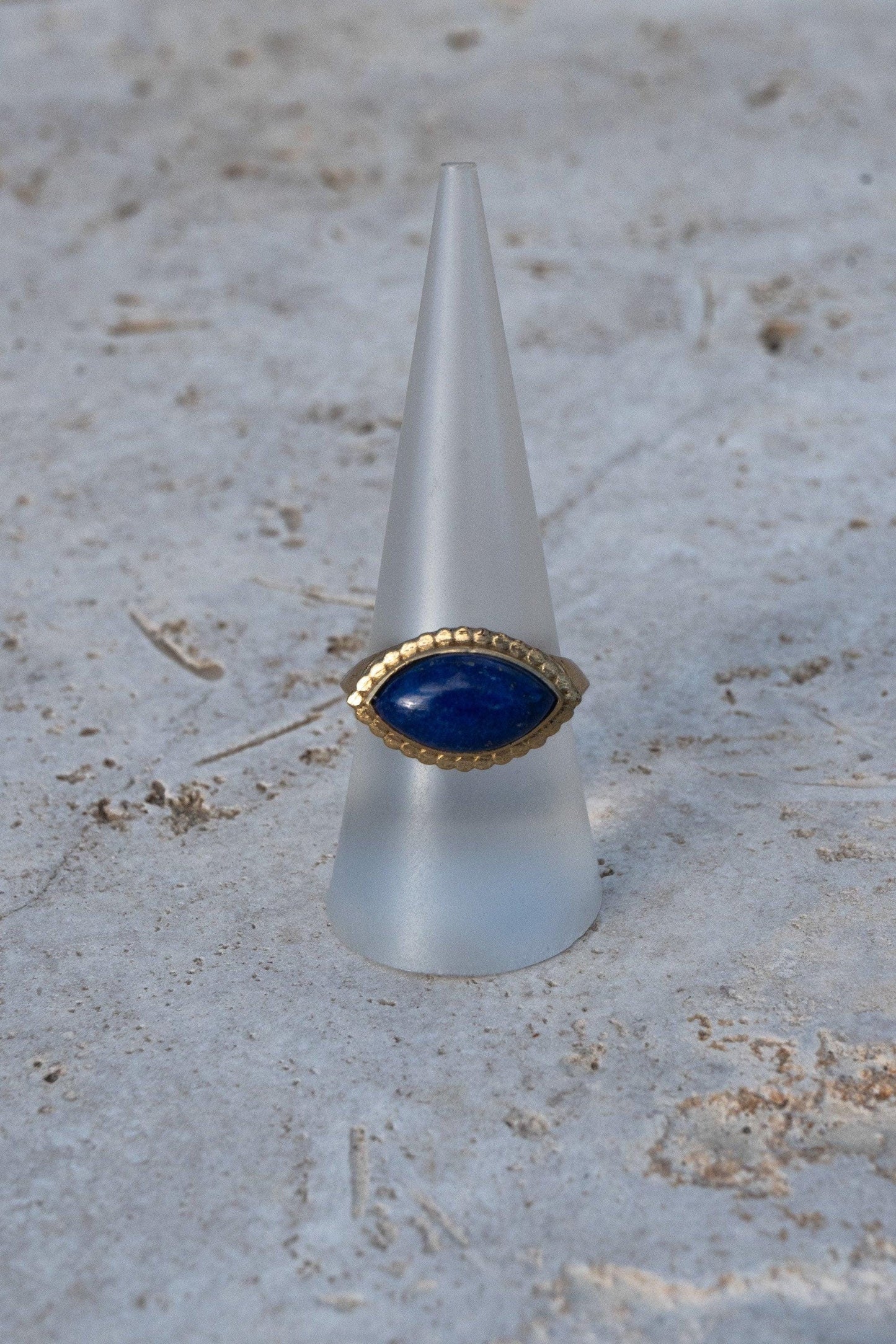 Statementring mit großem, ovalen Lapislazuli - RLS8(lap)