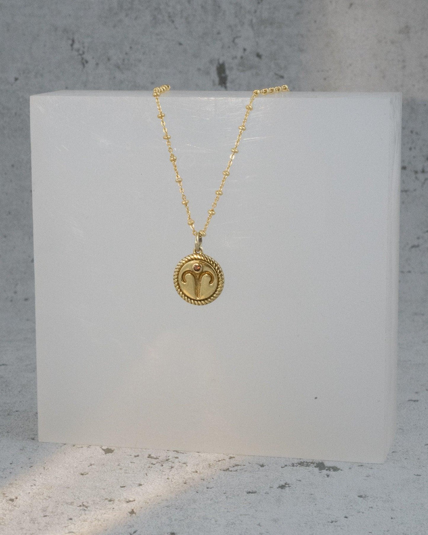 Amulett Widder, Kette Sternzeichen Widder
