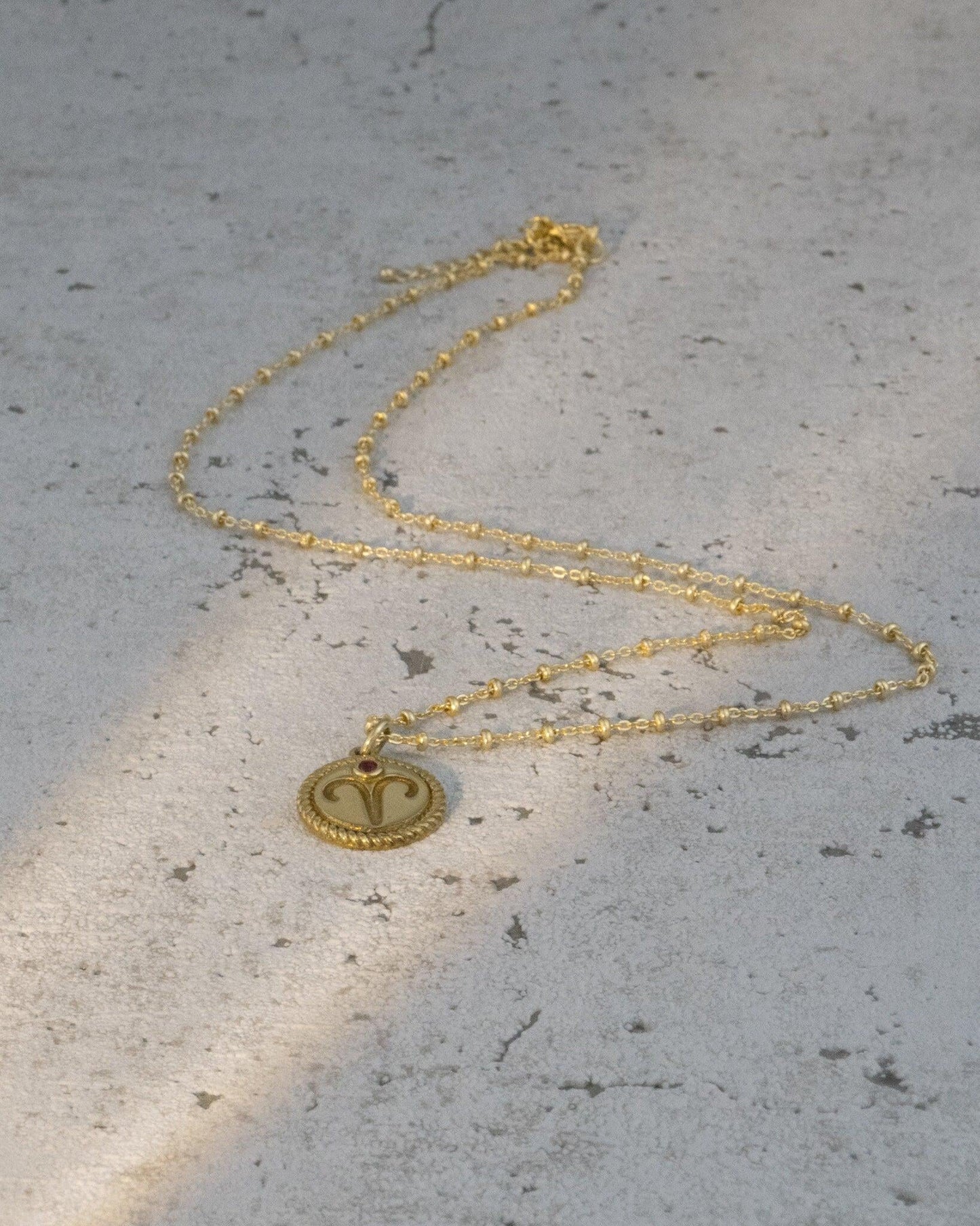 Amulett Widder, Kette Sternzeichen Widder