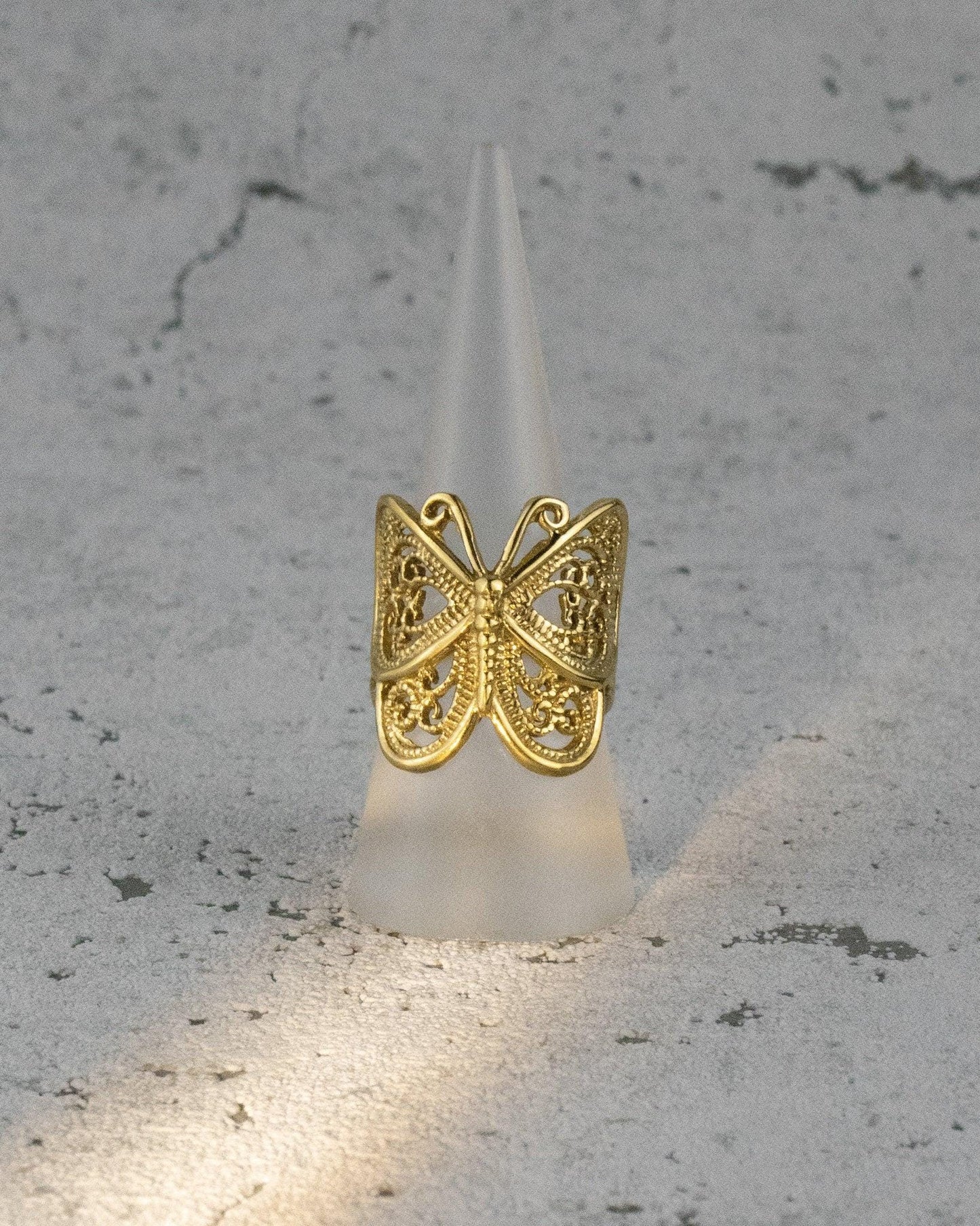 Schmetterlingsring aus Messing, Ring mit Schmetterling