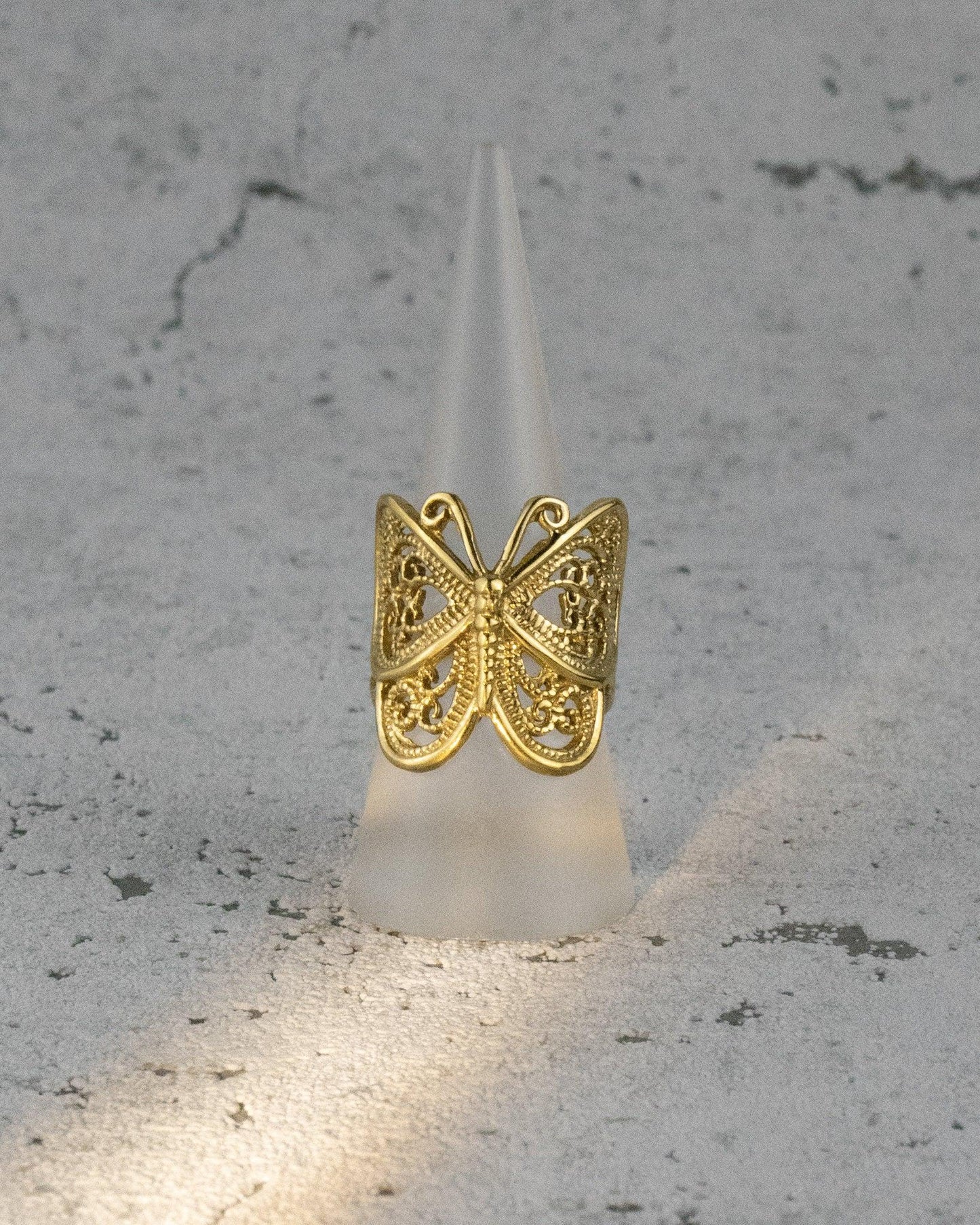 Schmetterlingsring aus Messing, Ring mit Schmetterling
