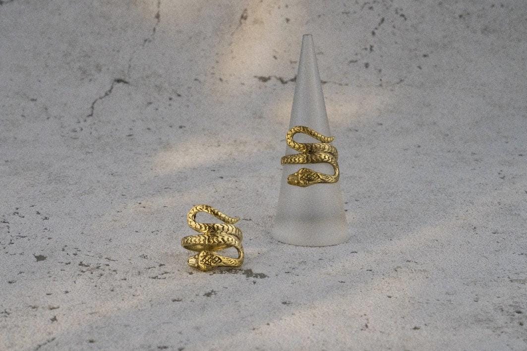Messingring mit Schlange, Schlangenring - RA2