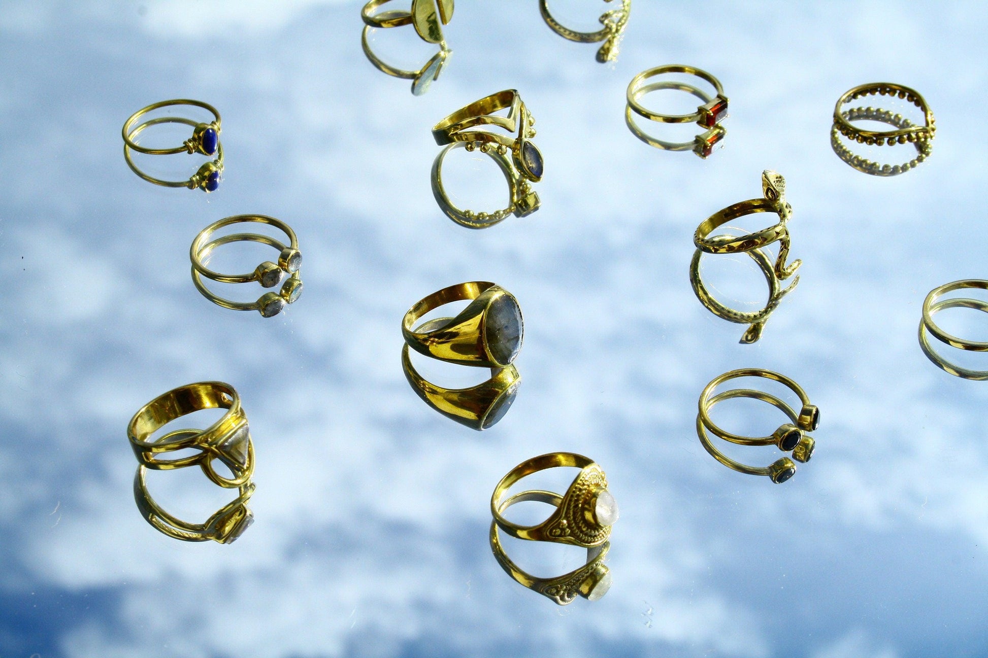 Schlichter Ring mit Verzierung, Messingring mit feiner Verzierung - RB5