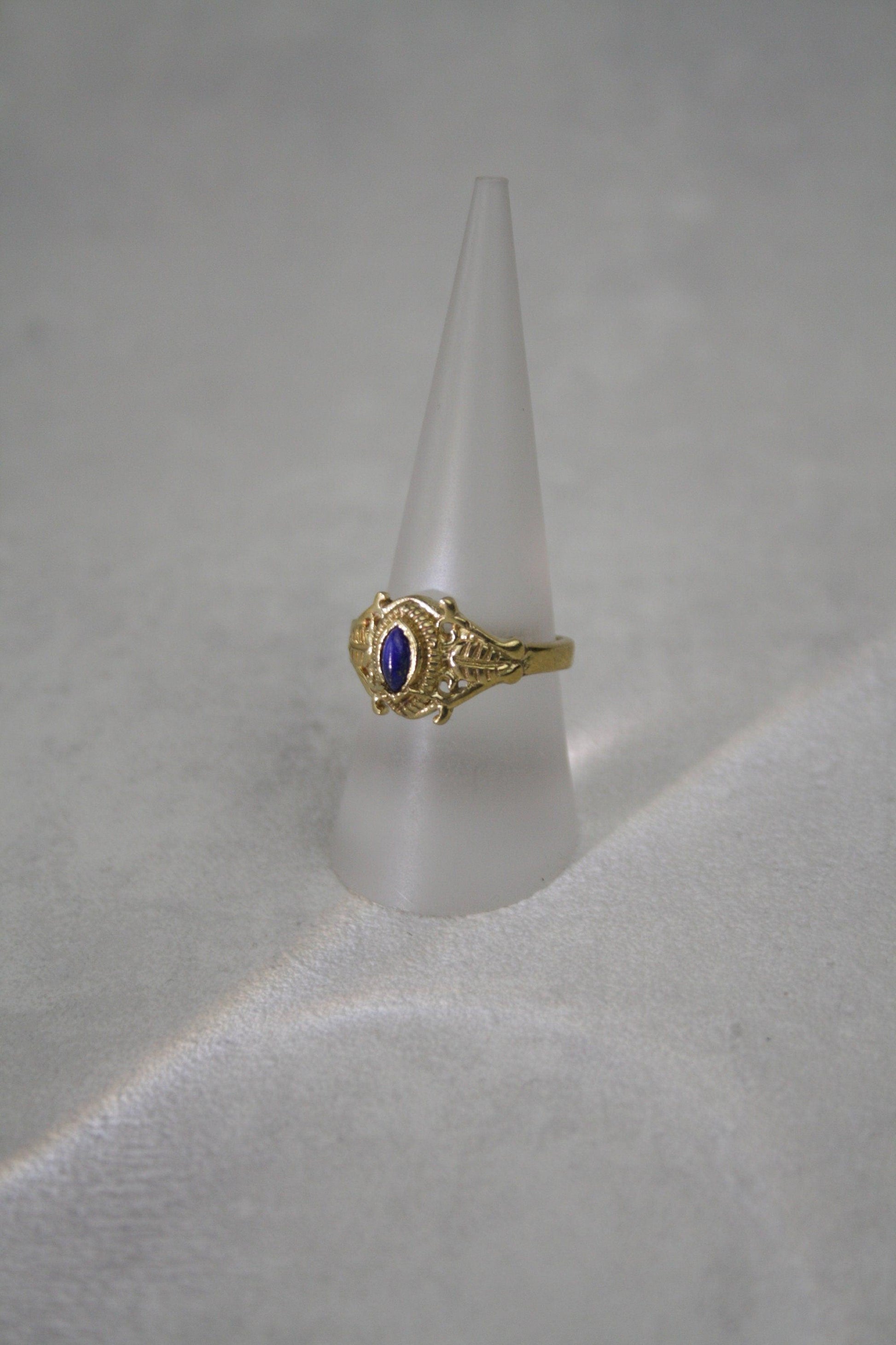Lapis Lazuli Ring Gold - Filigraner Vintage Ring - Massives Messing - Königsblauer Edelstein 7x4mm - Antik Look - Wasserfest - Naiza - RSS4