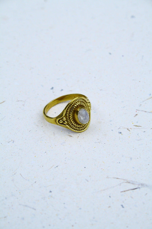 Mondsteinring aus Messing, Ring mit Verzierung, Messingschmuck, Echtsteinring