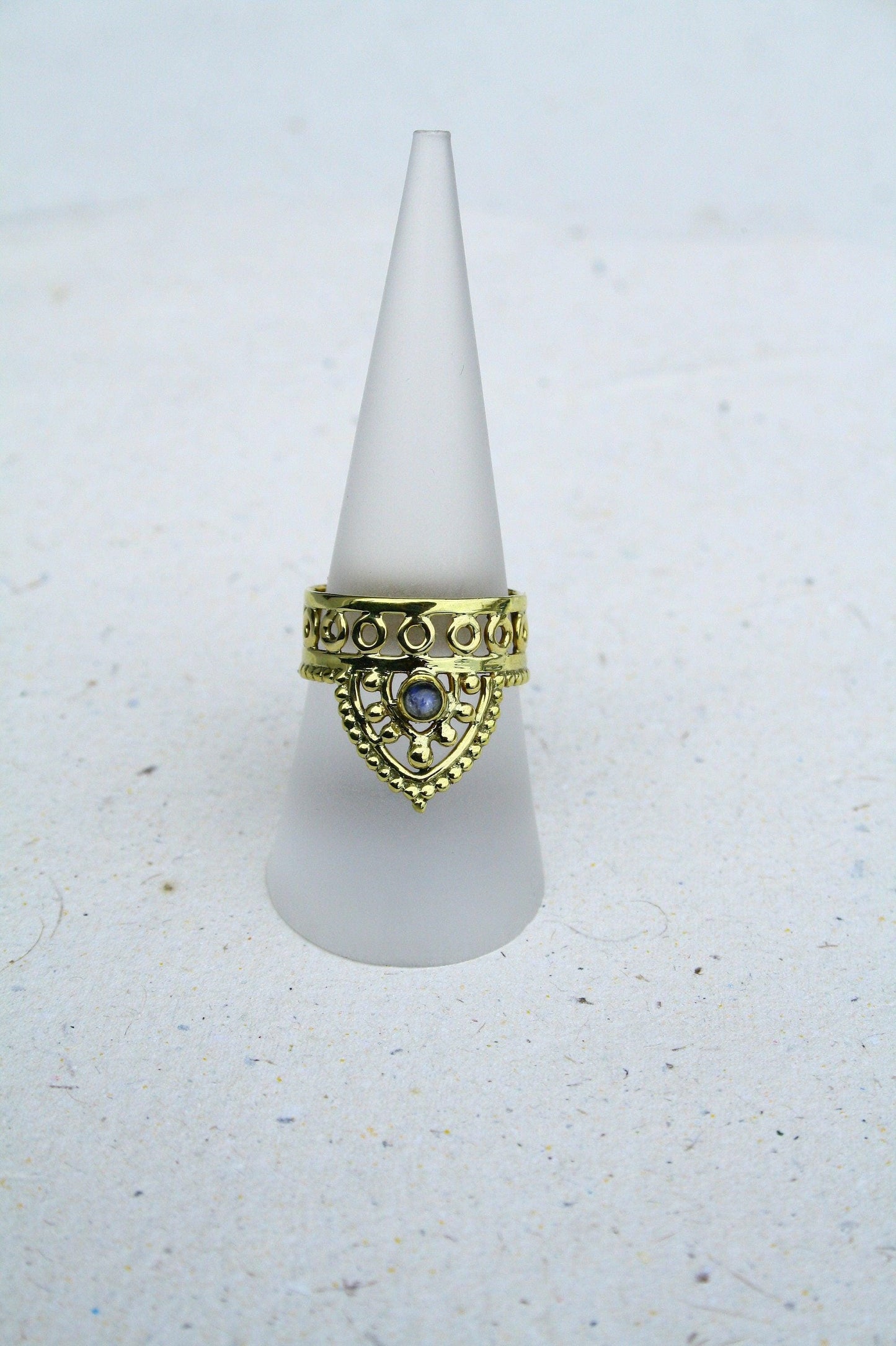 Messingring mit Labradorit, Handgemachter Schmuck, Ring mit Heilstein RSM12