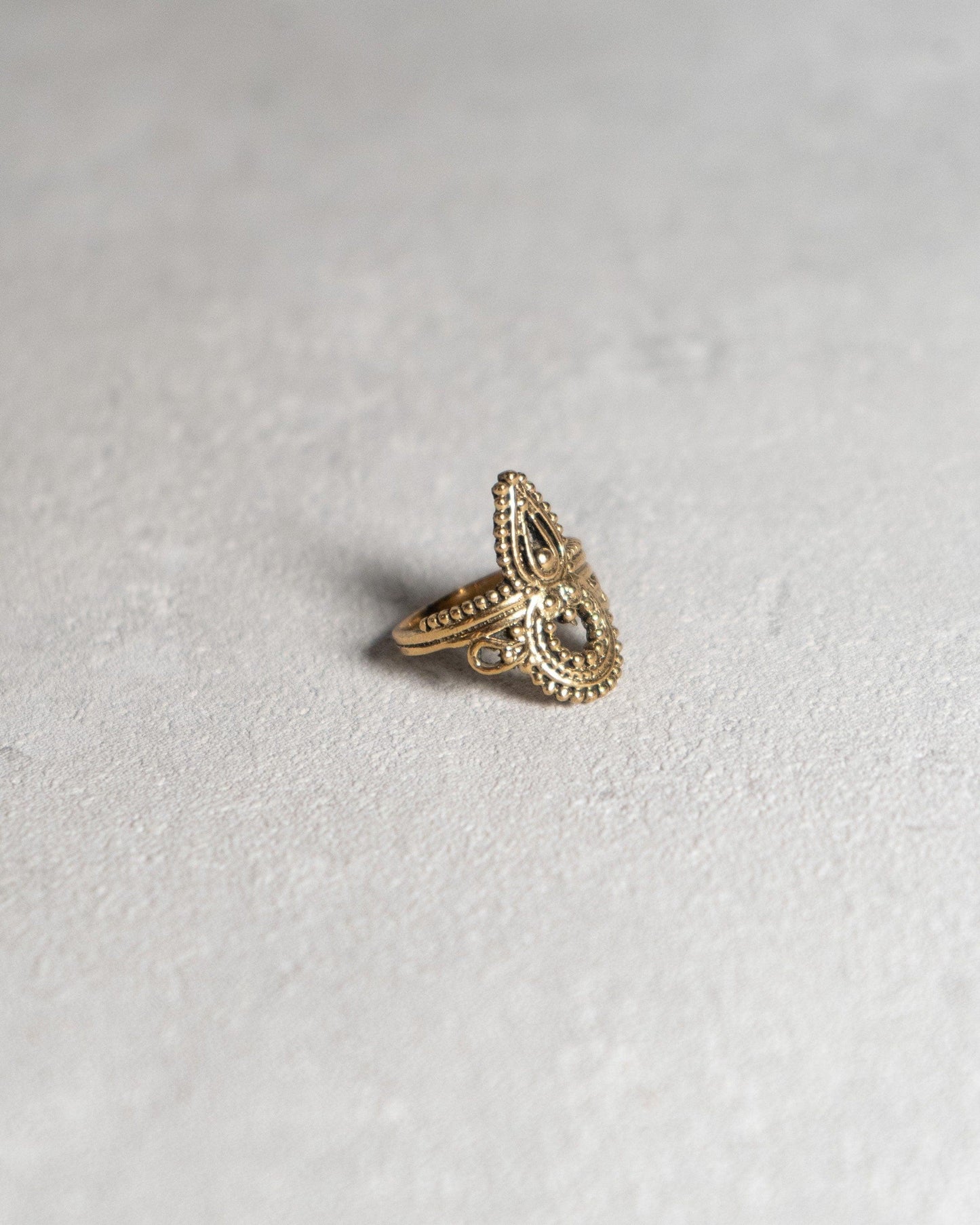 Ring mit Ornamenten - RA12