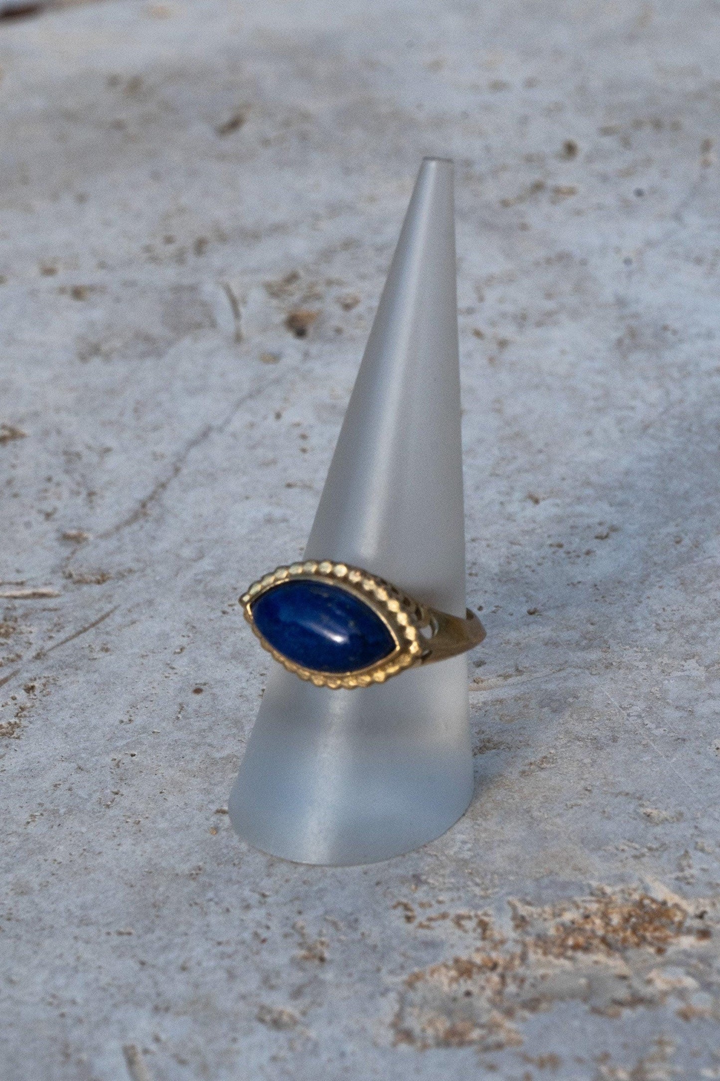 Statementring mit großem, ovalen Lapislazuli - RLS8(lap)