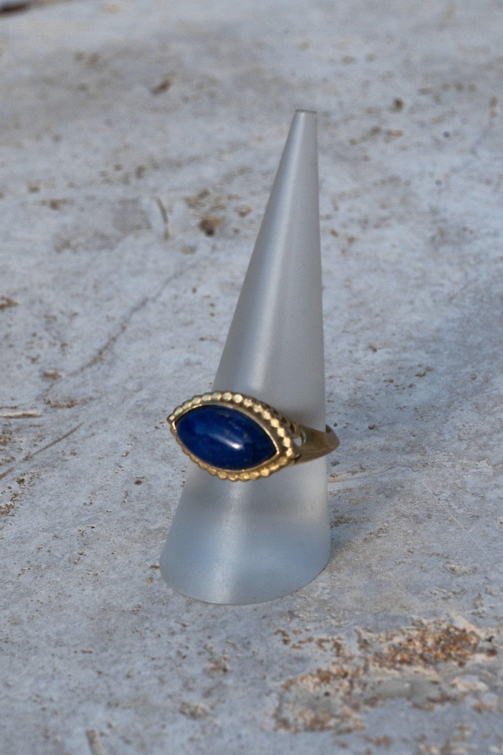 Statementring mit großem, ovalen Lapislazuli - RLS8(lap)