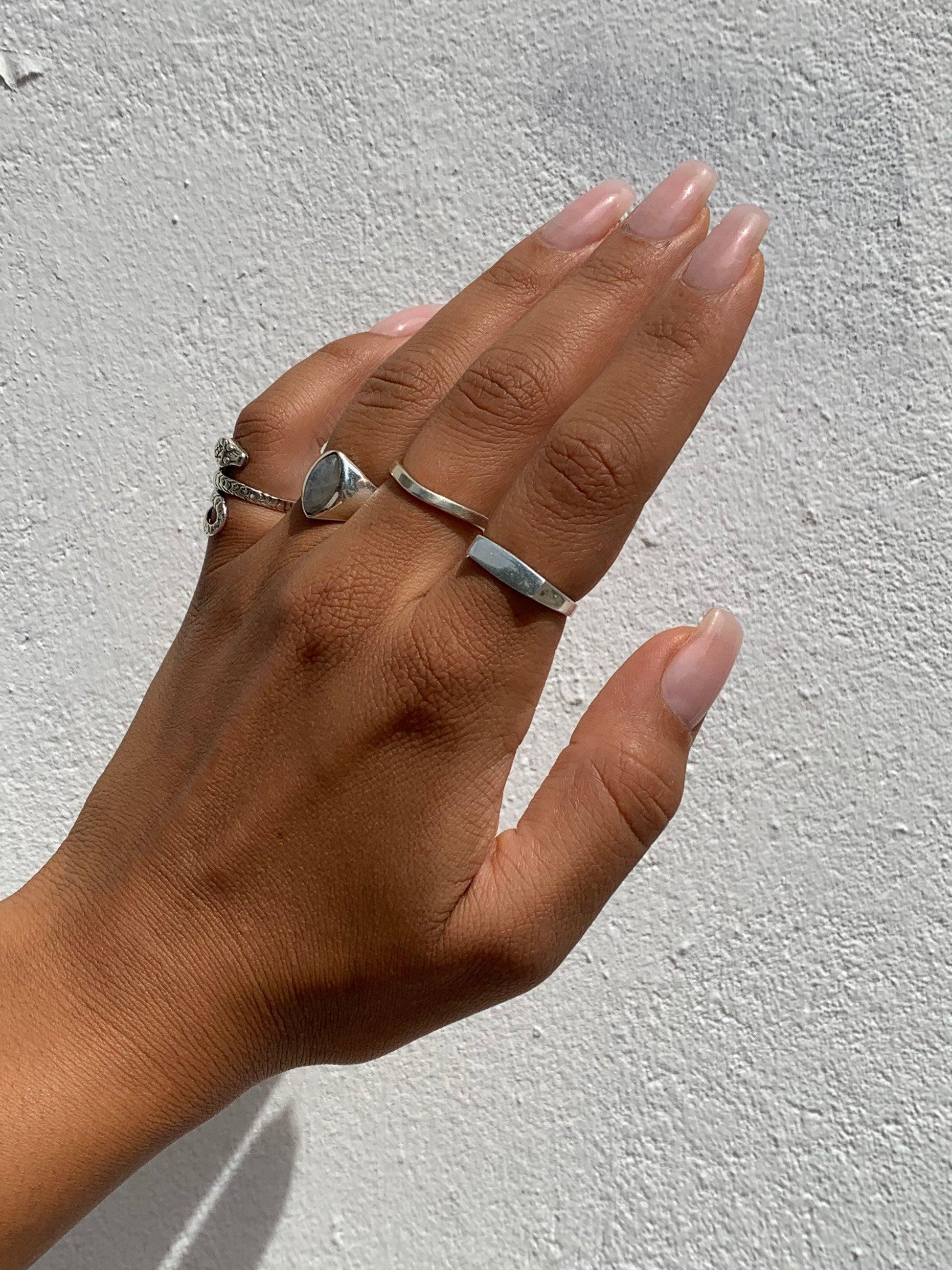 Minimalistischer, abgeflachter Silberring, 952 Sterling Silber
