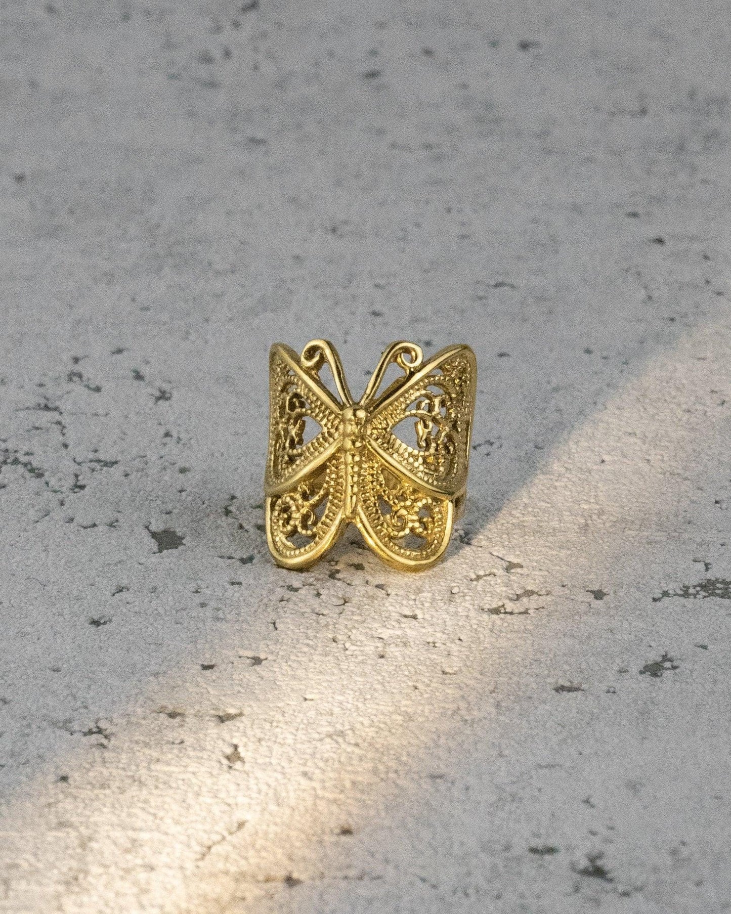 Schmetterlingsring aus Messing, Ring mit Schmetterling