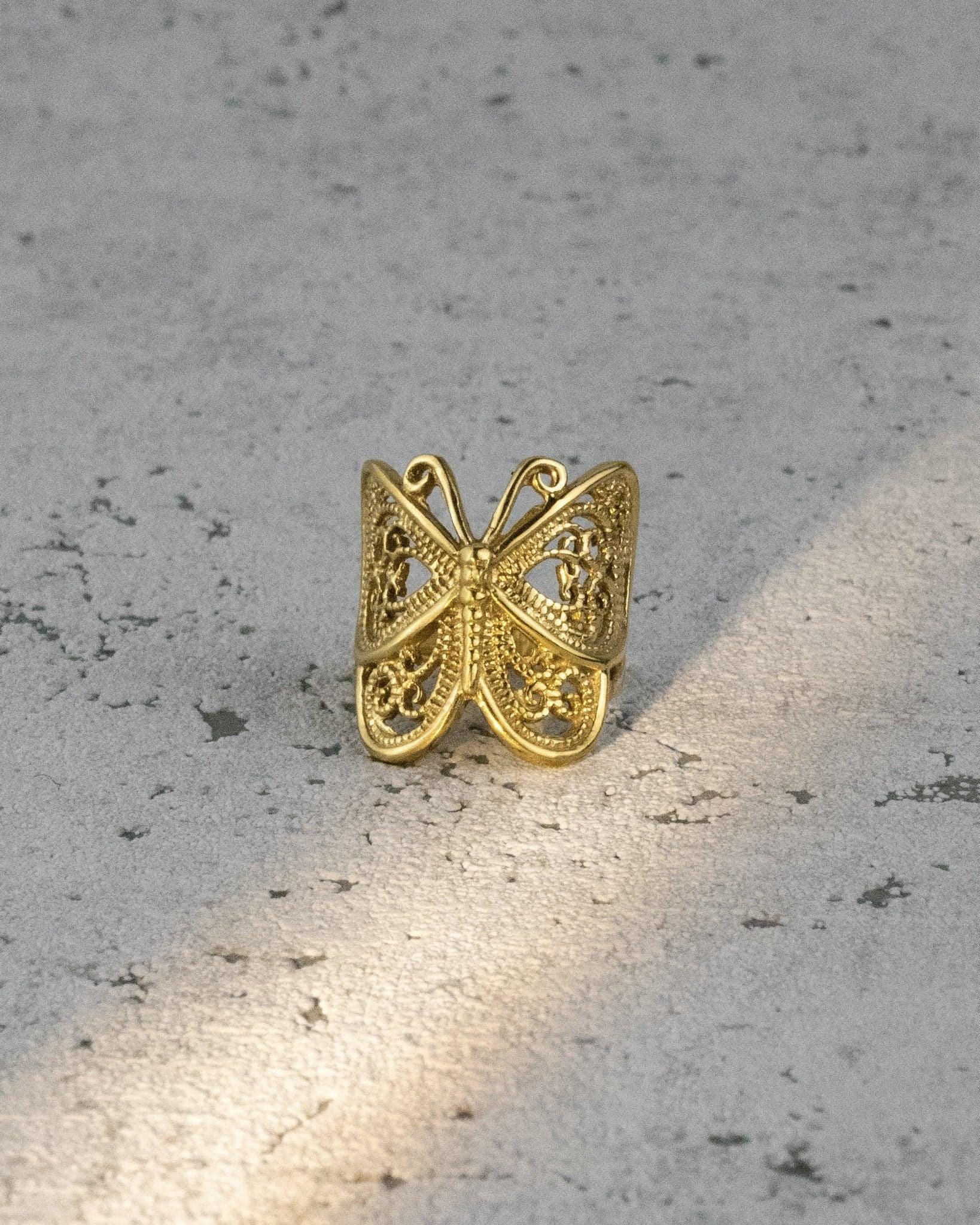 Schmetterlingsring aus Messing, Ring mit Schmetterling