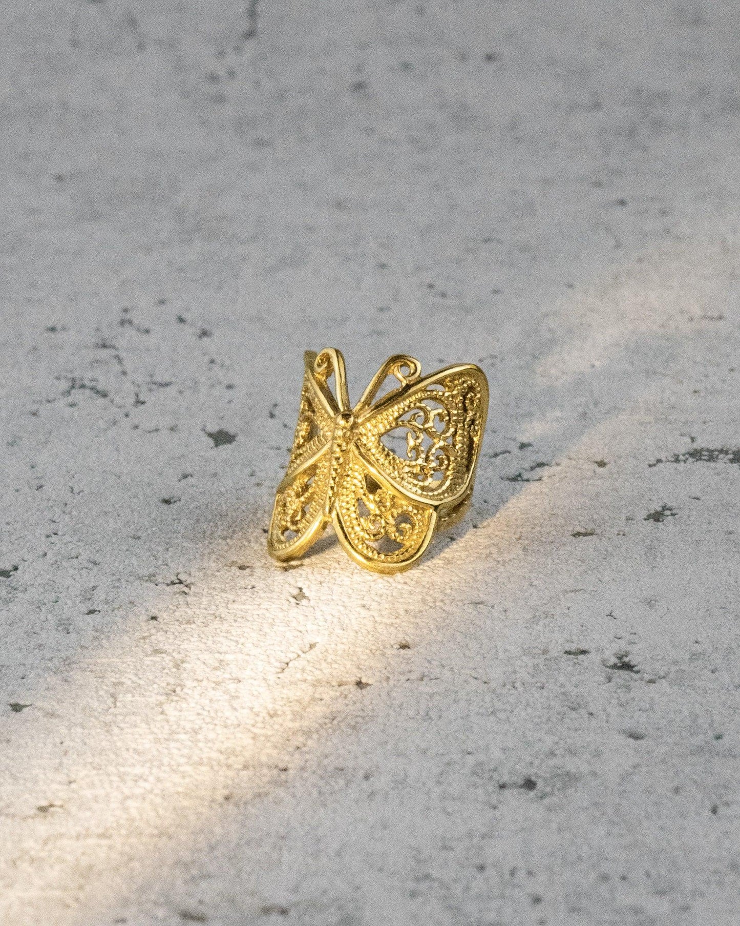 Schmetterlingsring aus Messing, Ring mit Schmetterling