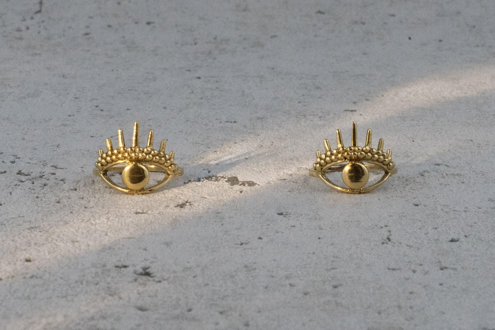 Messingring mit Auge
