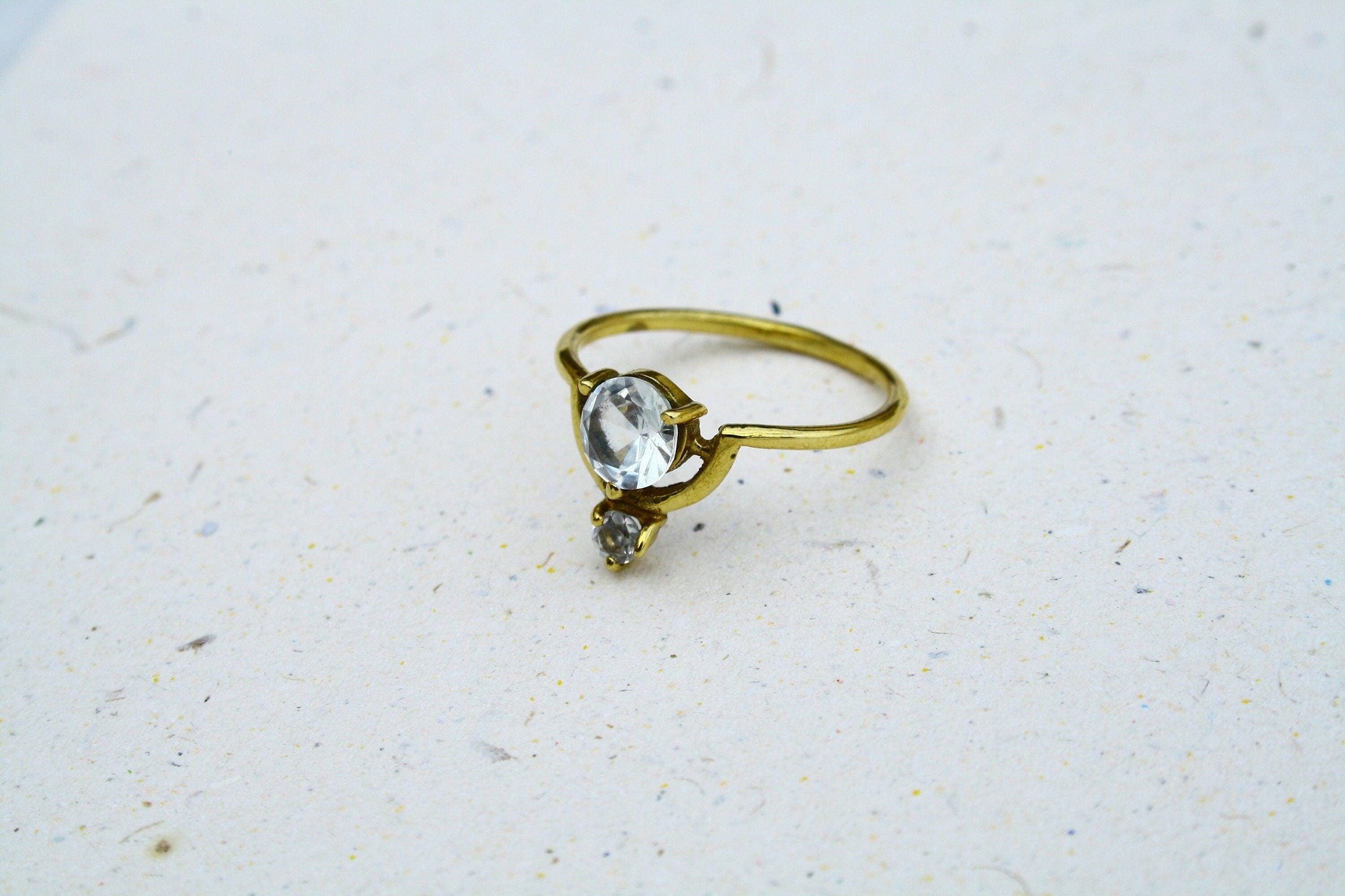 Doppelsteinring mit weißem Topas, Messingring mit Topas, edler Ring mit weißem Topas - RSM5
