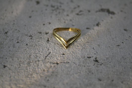 Messingring mit zwei Spitzen, spitz zulaufender Messingring, V-Ring -RB6