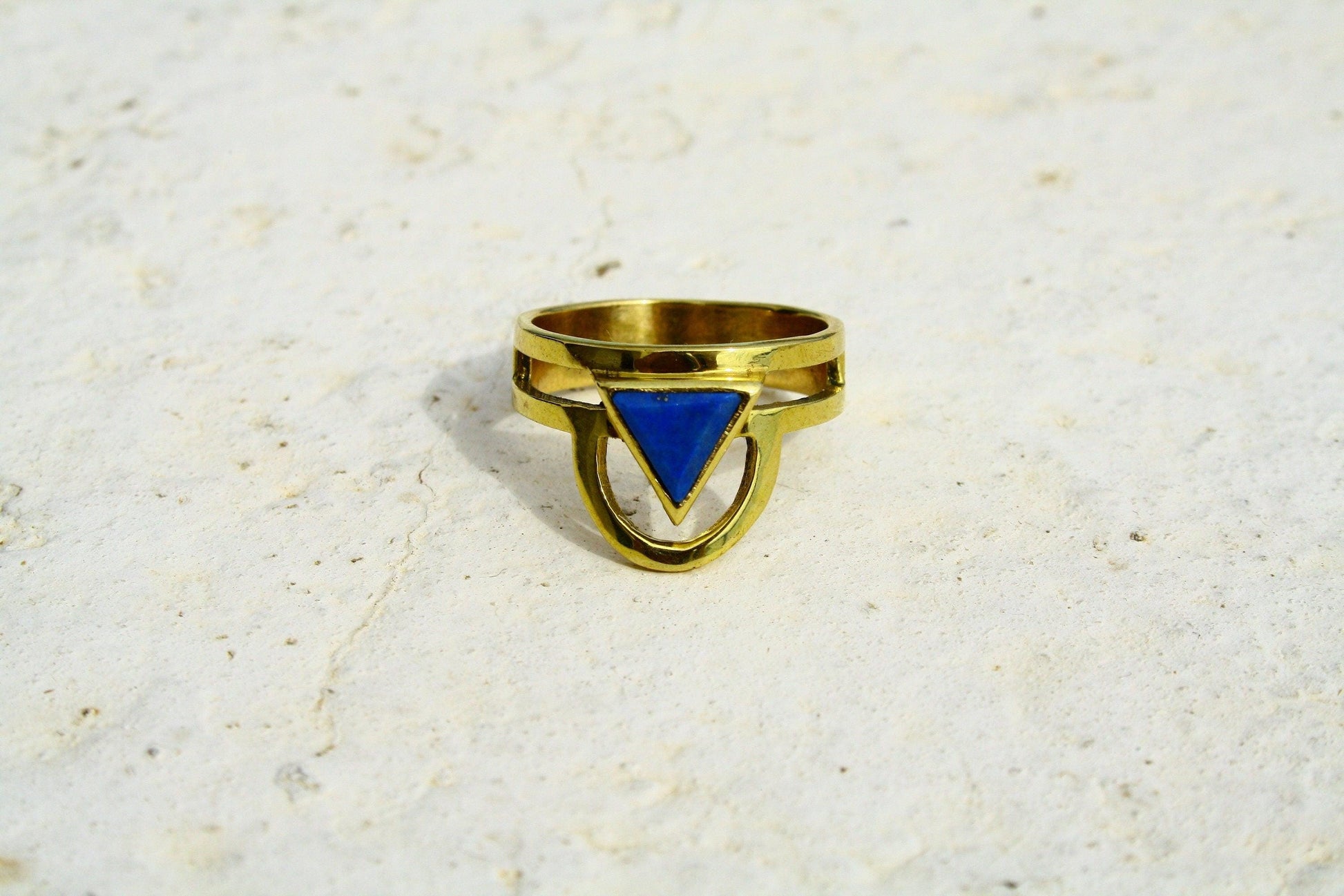 Ring mit Lapis Lazuli