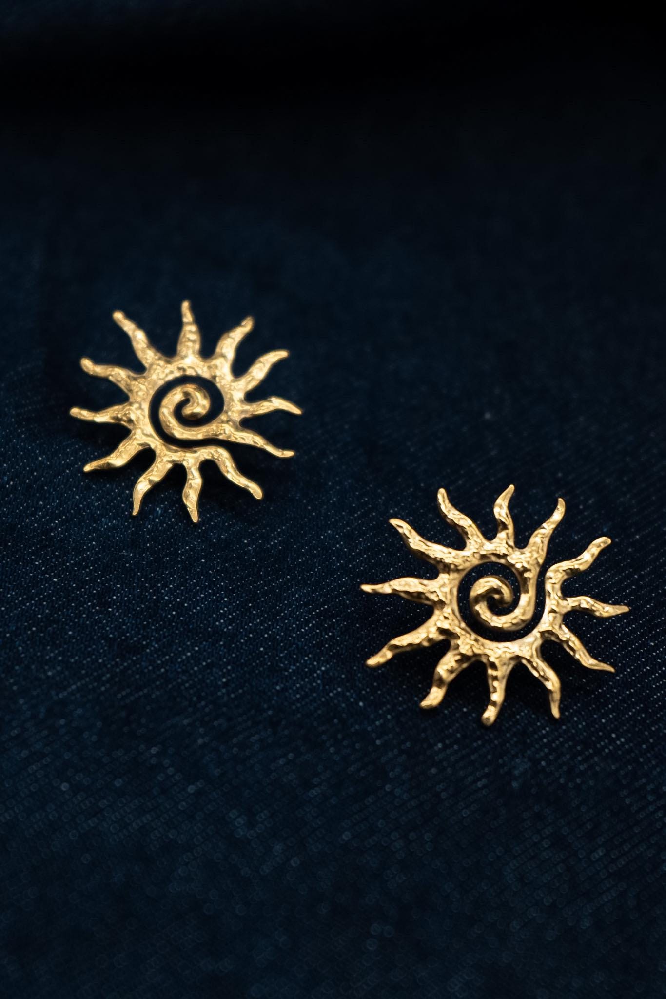 Sun Earrings Gold, Stainless Steel 18k Gold Plated, Lightweight Statement Earrings, Elegant Sun Hoops, Minimalist Waterproof Jewelry Gift