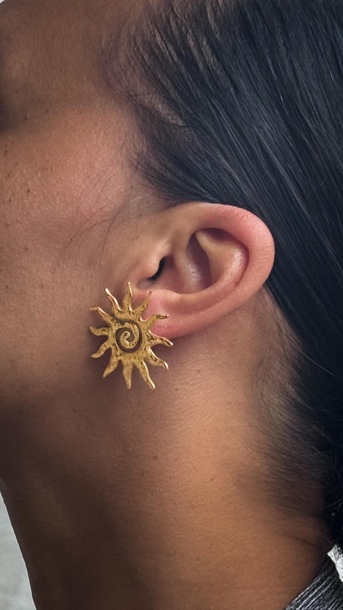 Sun Earrings Gold, Stainless Steel 18k Gold Plated, Lightweight Statement Earrings, Elegant Sun Hoops, Minimalist Waterproof Jewelry Gift