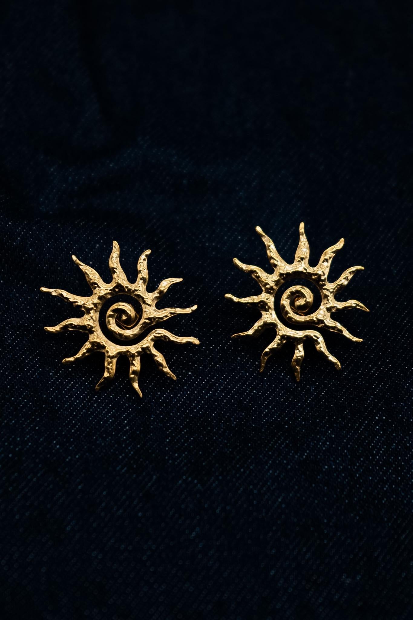 Sun Earrings Gold, Stainless Steel 18k Gold Plated, Lightweight Statement Earrings, Elegant Sun Hoops, Minimalist Waterproof Jewelry Gift