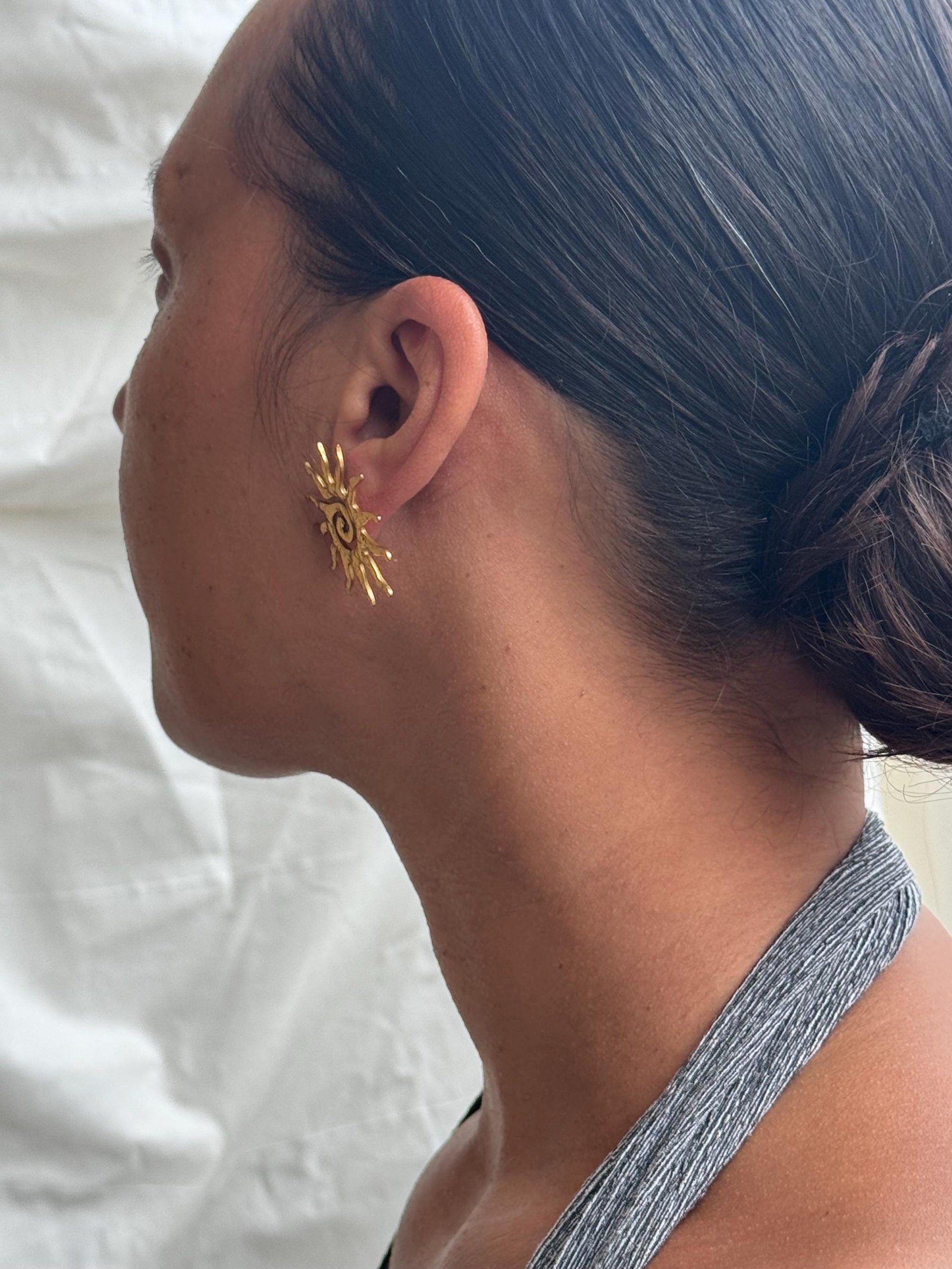 Sun Earrings Gold, Stainless Steel 18k Gold Plated, Lightweight Statement Earrings, Elegant Sun Hoops, Minimalist Waterproof Jewelry Gift