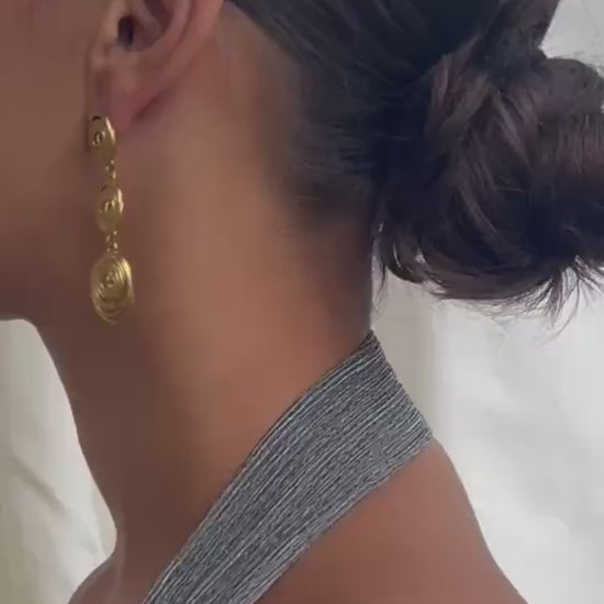 Lange Ohrringe Gold, Edelstahl 14k vergoldet, Strukturierte Statement Ohrringe, Leichte Drop Earrings - EL1