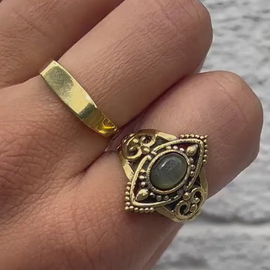 Minimalistischer Messingring, Schlichter Ring, Geometrischer Ring, Abgeflachter Ring - RB7