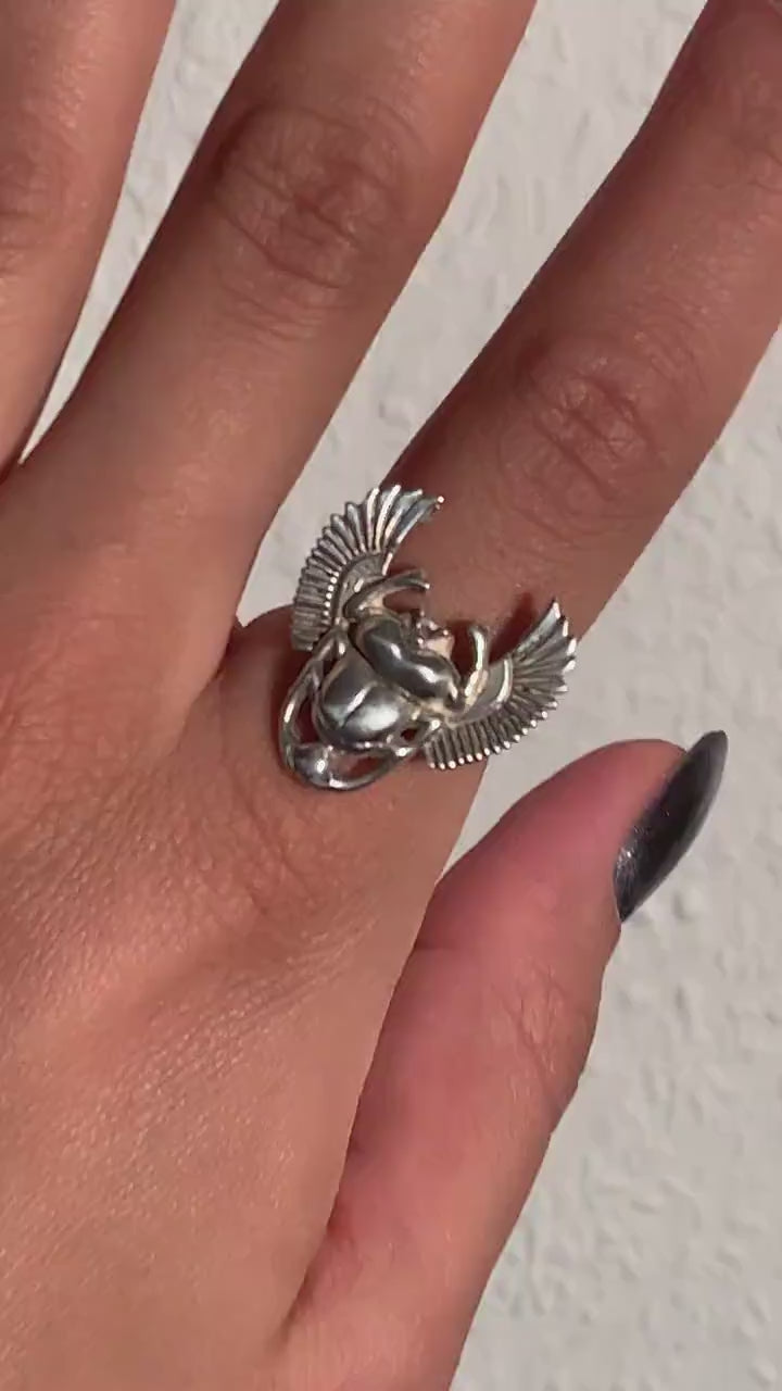 Echter Silberring mit großem, fein gearbeitetem Skarabäus - handgefertigter Talisman aus 925 Sterling Silber - RA_SIL2