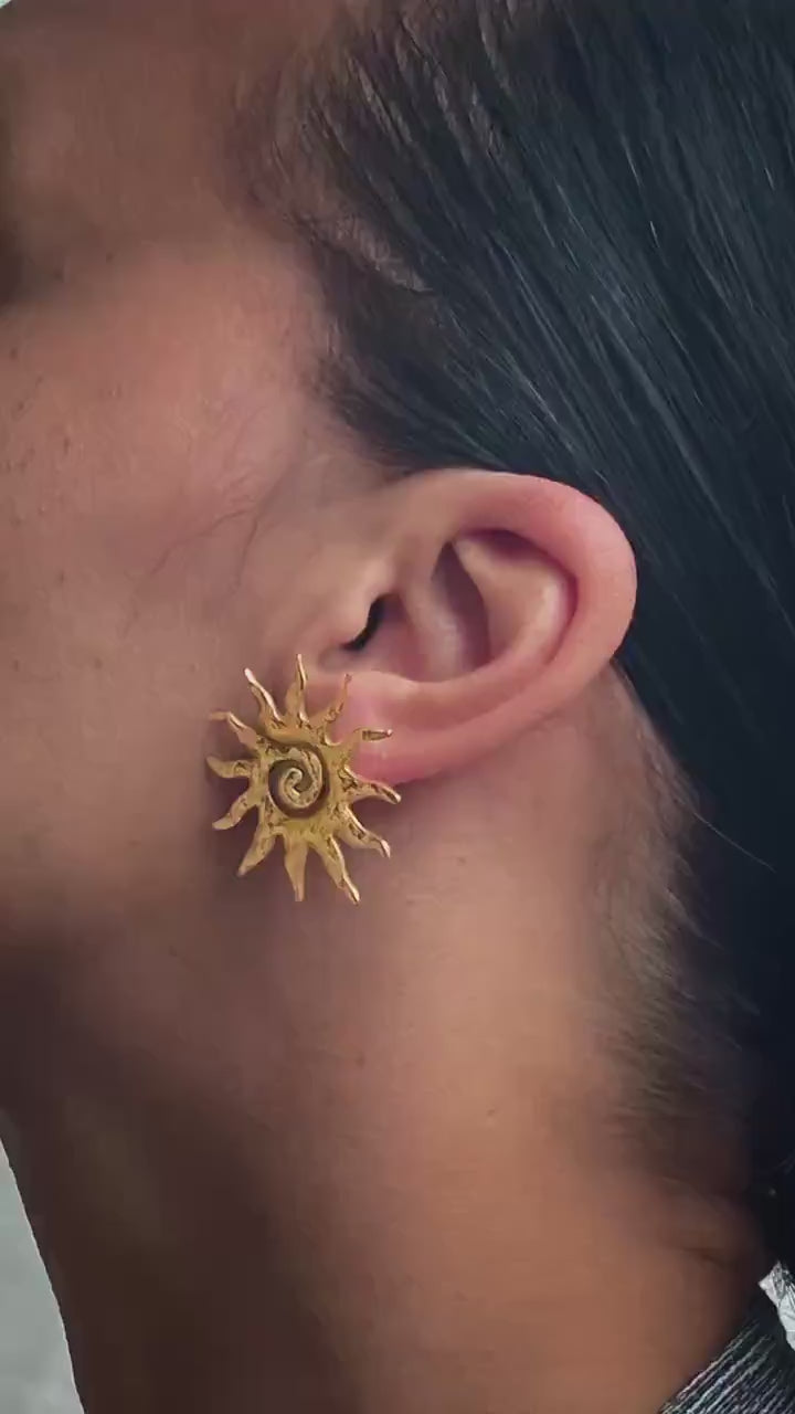 Sun Earrings Gold, Stainless Steel 18k Gold Plated, Lightweight Statement Earrings, Elegant Sun Hoops, Minimalist Waterproof Jewelry Gift